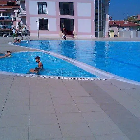 Apart Otel \u00d6zdemir Termal 2*